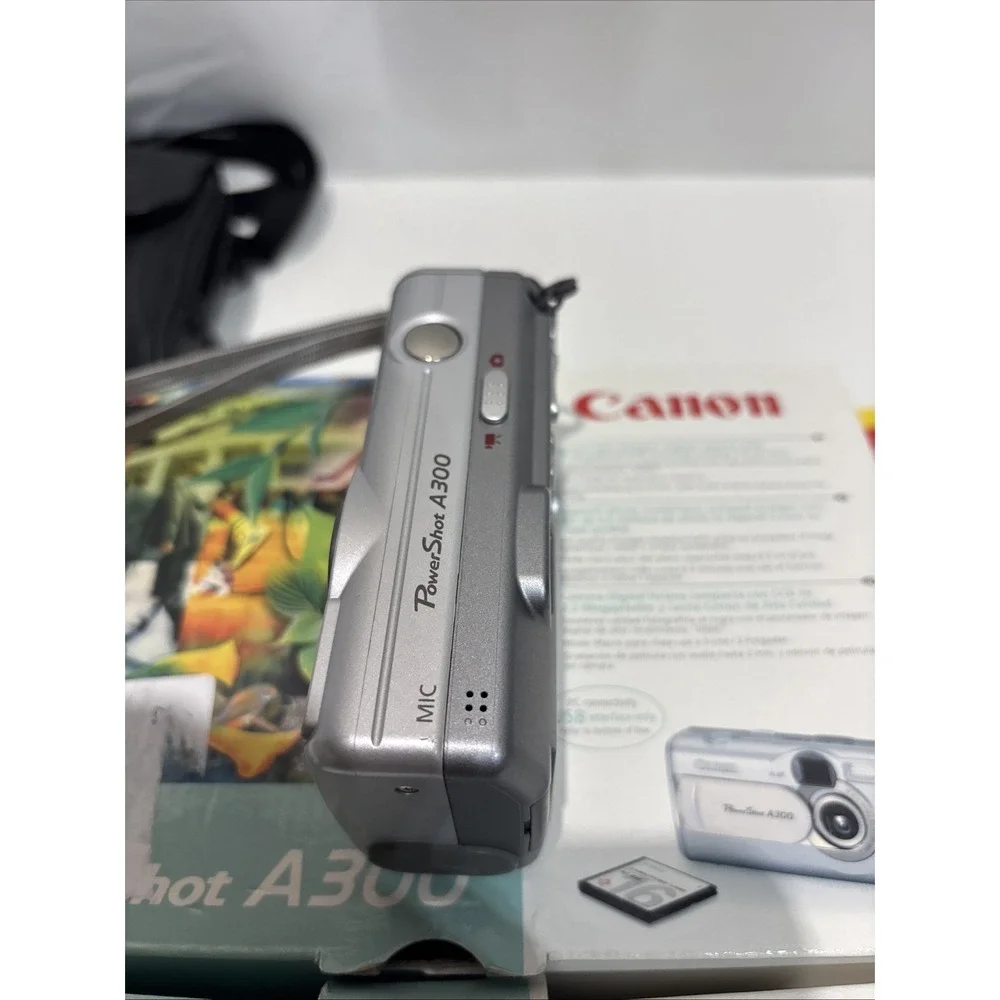Canon PowerShot A300 3.2MP Digital Camera 5.1x Digital Zoom Working Case